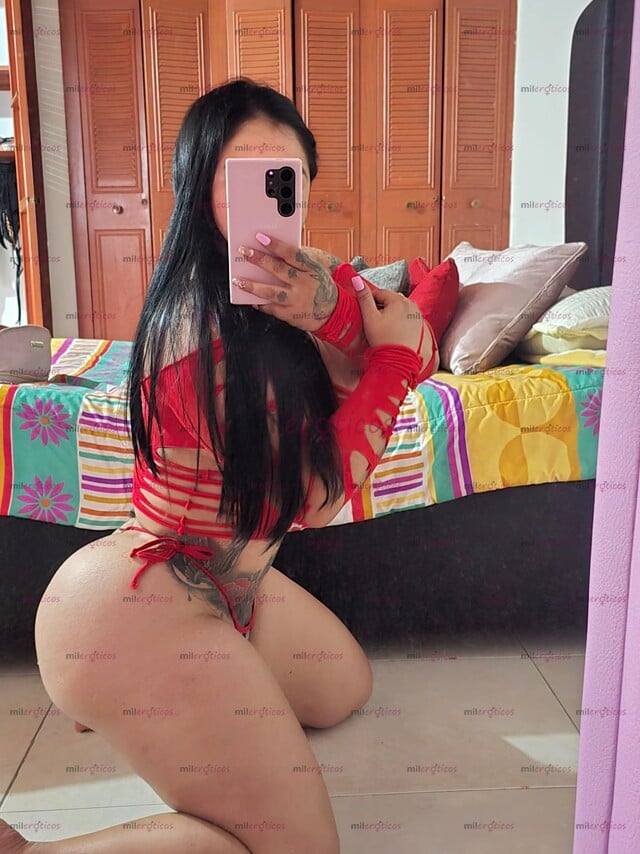 FOTOS DE SAMANTHA EXQUISITA ESCORT CON UNA GRAN COLA EL MEJOR SERVICIO VIP