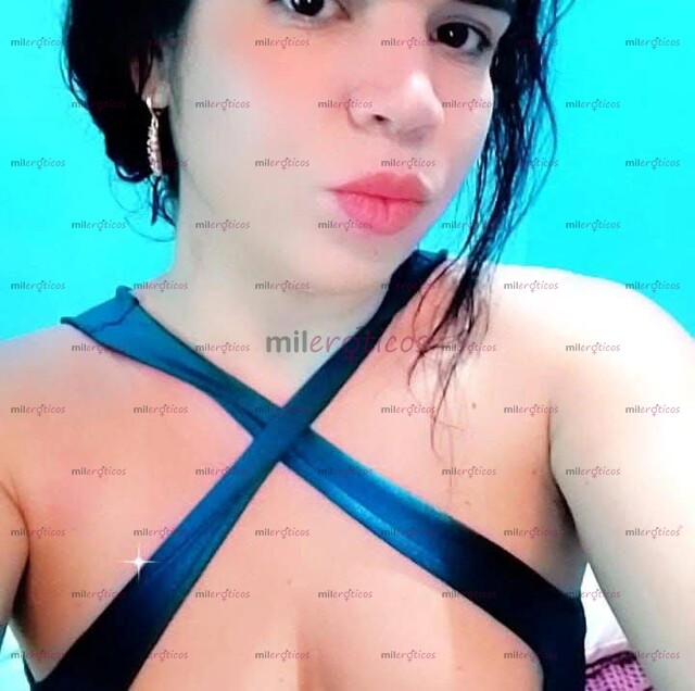 FOTOS DE HOLA BUENAS NOCHES MÍ AMOR ME LLAMO LUCIA TENGO 30 AÑOS Y SOY MUY SERIA Y ARDIEN