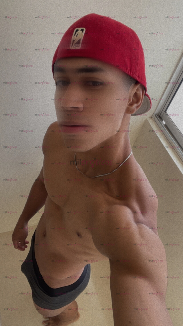 FOTOS DE HOMBRE SIMPÁTICO, CUERPO DE GYM DISPONIBLE PARA CUMPLIR TUS DESEOS