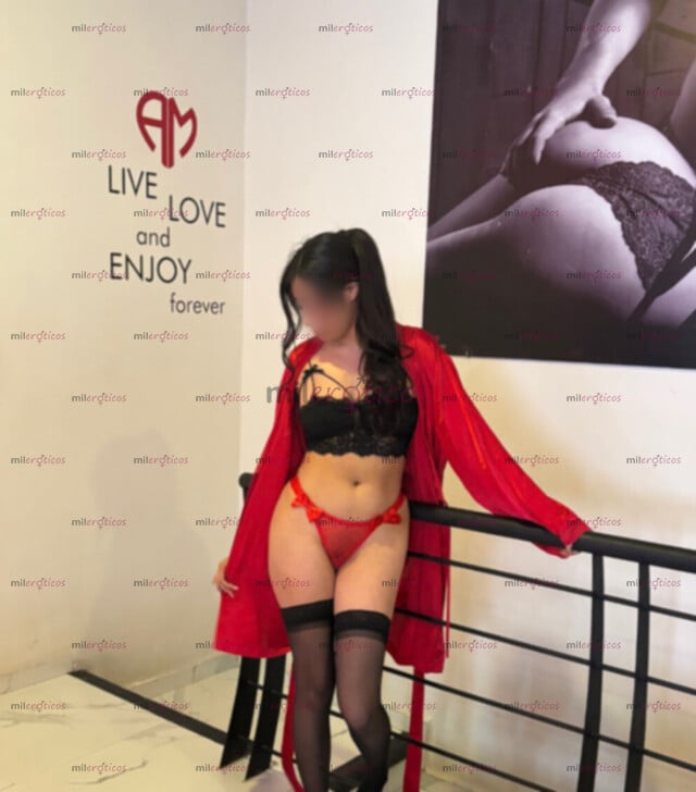 FOTOS DE BONITA, PECHOS PARADITOS, CON MUCHAS GANAS DE QUE ME LA METAS BIEN RICO!