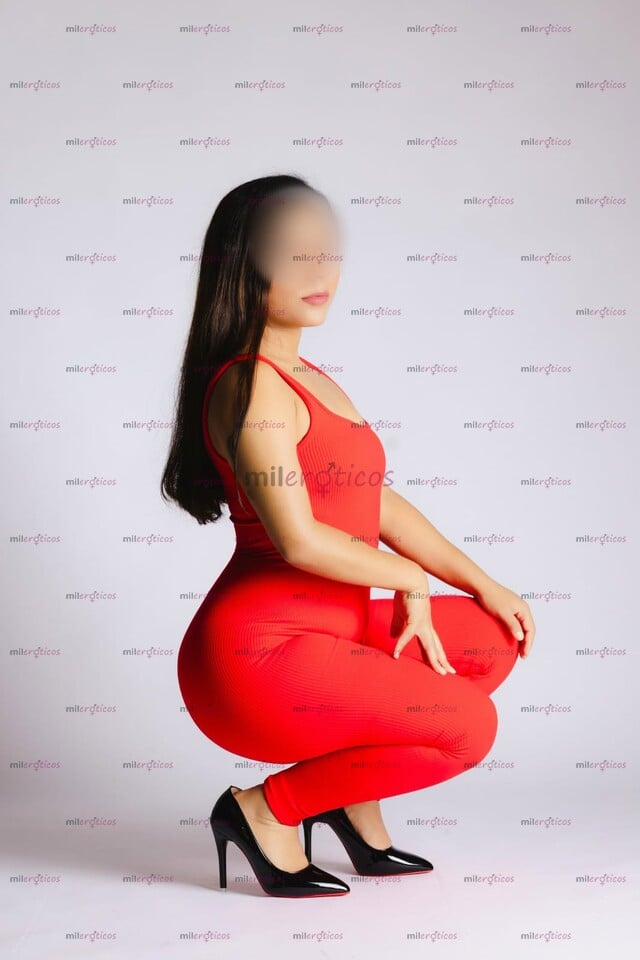 FOTOS DE CHAPARRITA BIEN PROPORCIONADA,,TRAGONA,,ECHAME TU LECHE EN EL CUERPO BB