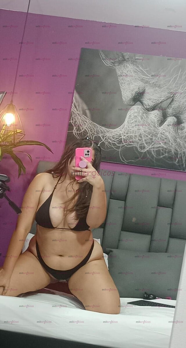 FOTOS DE SOLO DOMICILIO PELI CASTAÑO CURVY DE 18 AÑOS, CARA ANGELICAL Y CURVAS DE ENSUEÑO