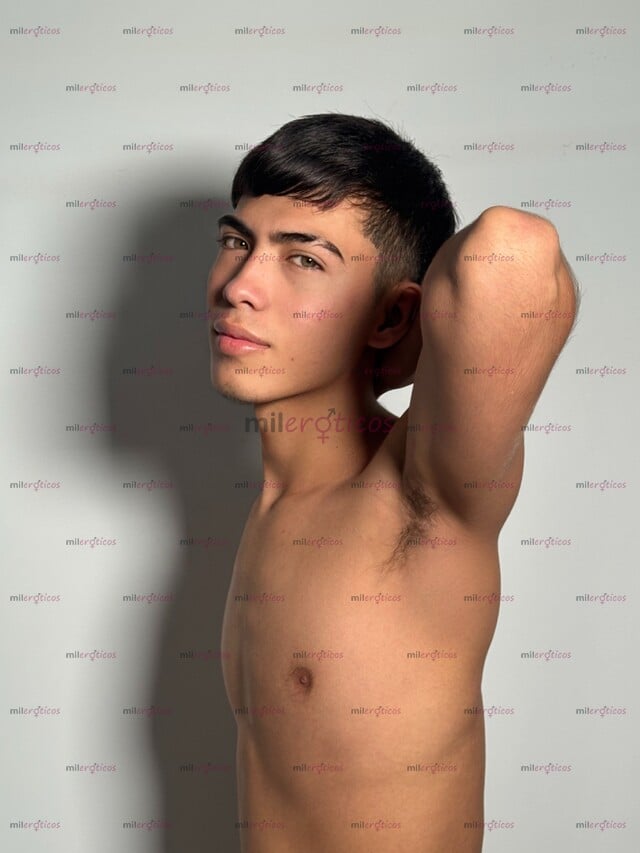 FOTOS DE JOVEN 19 AÑOS VERGON 21CM. VEN Y LA PASAMOS RICO