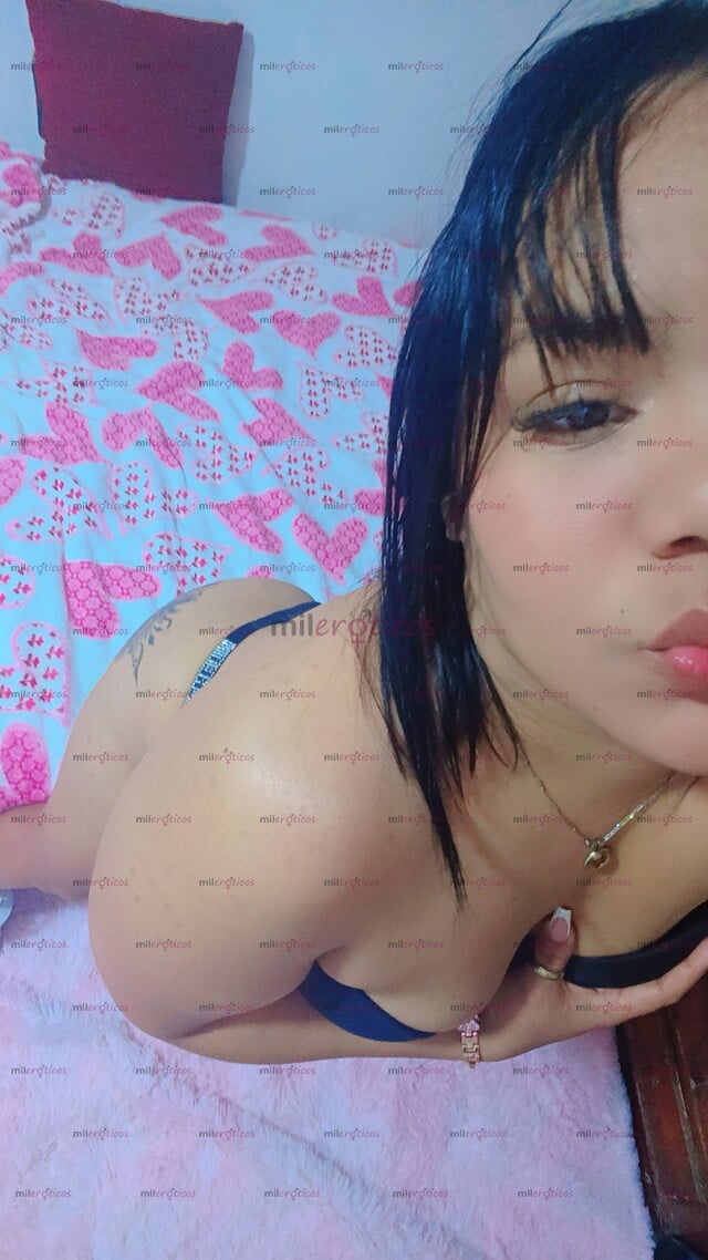 FOTOS DE NENA MUY COMPLACIENTE CON DESEO DE SATISFACER TODAS TUS NECESIDADES