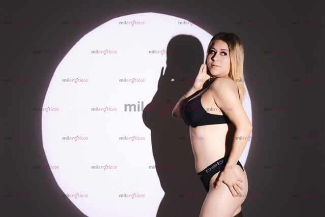 FOTOS DE PROMO TODO JULIO! RUBIA DE MIRADA IMPACTANTE CACHONDA Y COMPLACIENTE!!