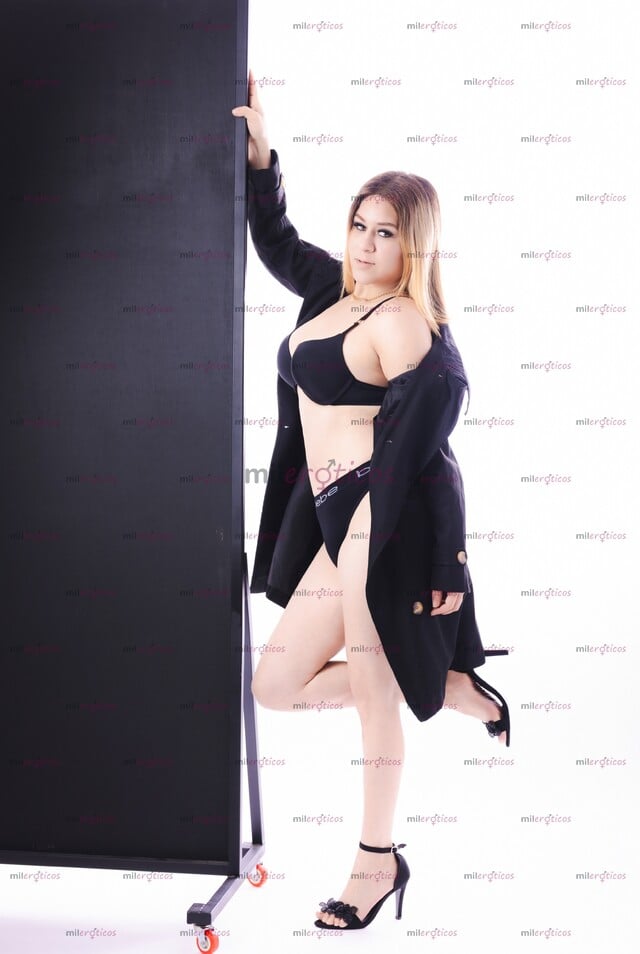 FOTOS DE PROMO TODO JULIO! RUBIA DE MIRADA IMPACTANTE CACHONDA Y COMPLACIENTE!!