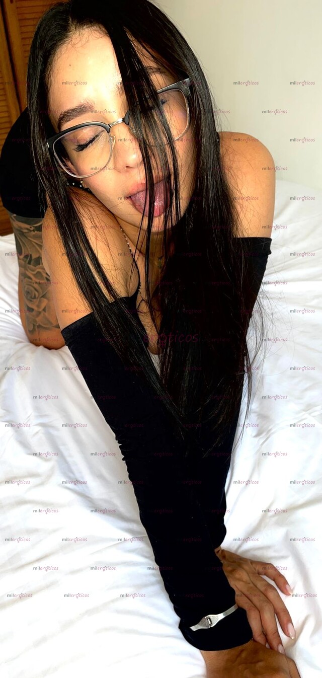 FOTOS DE HOLA A TODOS SOY YESIKA DESLUMBRANTE Y SENSUAL CALEÑA EN BARRANQUILLA