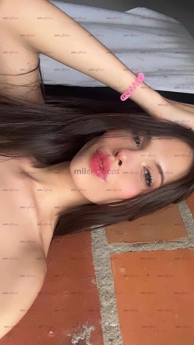 FOTOS DE EVA NENA TRANS HERMOSA SÚPER FEMENINA Y NATURAL 22 AÑOS
