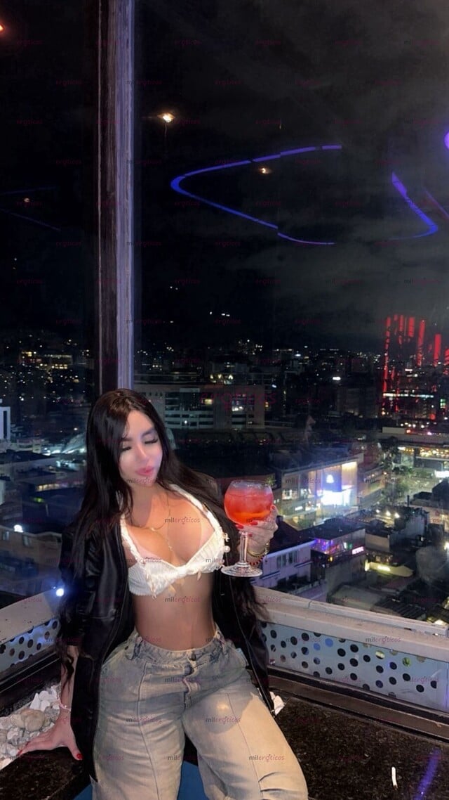 FOTOS DE MICHELL, MUJER DE HERMOSO CUERPO, GRANDE CULO Y RICAS TETAS
