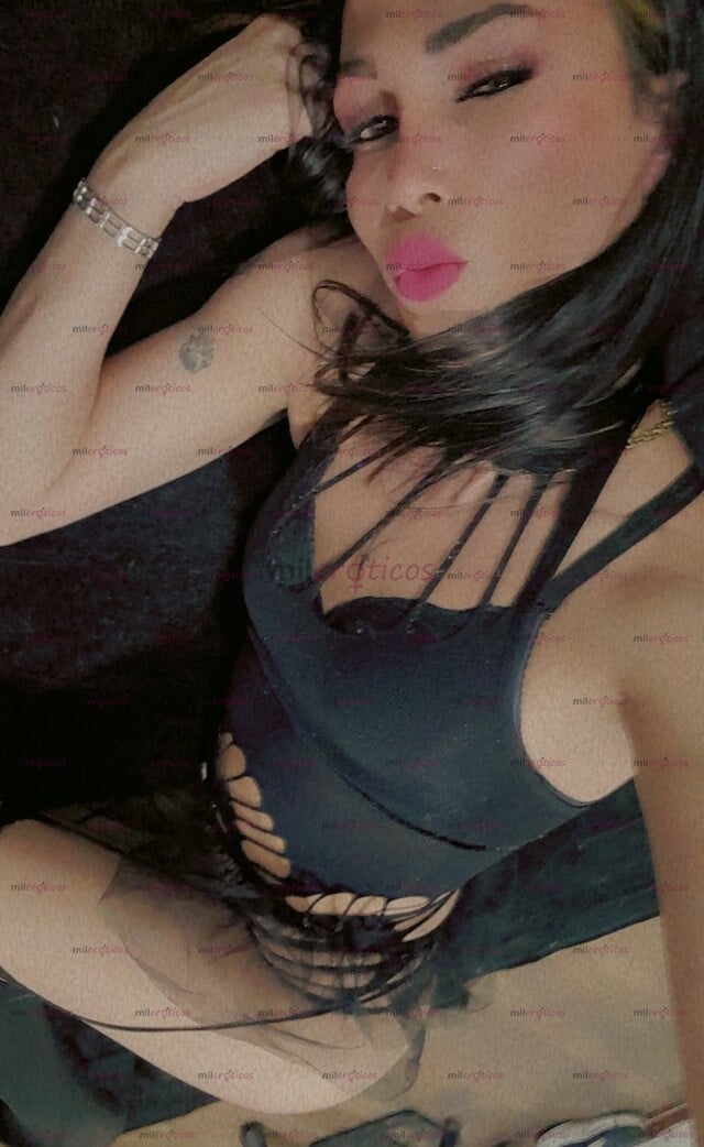 FOTOS DE HOLA BUENAS ACÁ LLEGÓ TU FLACA CON MANOS DE DIOSAS PARA COMPLACERTE CON LOS MEJO