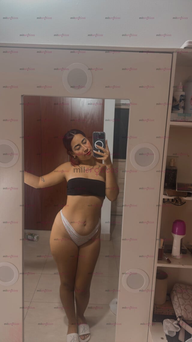 FOTOS DE HOLA AMOR SOY ROSS UNA CHICA SUPER CALIENTE QUE QUIERE HACER TUS SUEÑOS REALIDAD