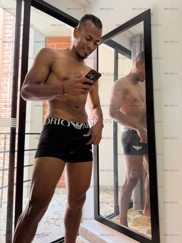 FOTOS DE UN NEGRITO ARDIENTE PARA QUE SIENTAS LA VERDADERA ADRENALINA