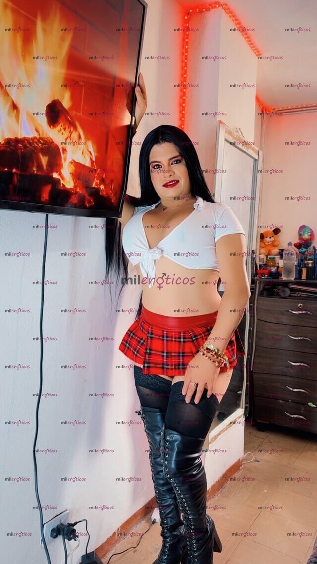 FOTOS DE FIESTERA A TOPE VEN PAPI CHÚPAME BIEN RICO LA VERGA Y PENETRAME BIEN DURO
