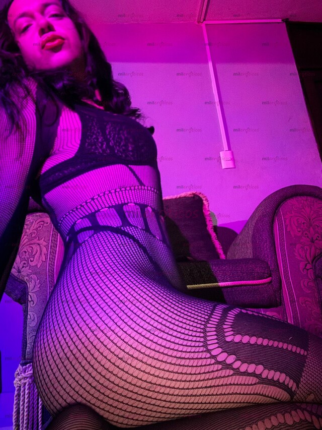 FOTOS DE HOLI LLEGO LA MAS VERGNA Y CN BUEN CULO.CHICA TRANS NATURAL PASIVA Y ACTIVA 20CM