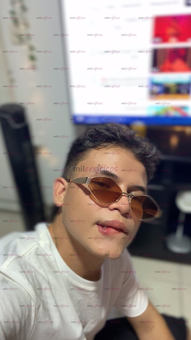 FOTOS DE LEON JOVEN MASCULINO, EXTROVERTIDO CON GANAS DE HACER TUS FANTASÍAS REALIDAD