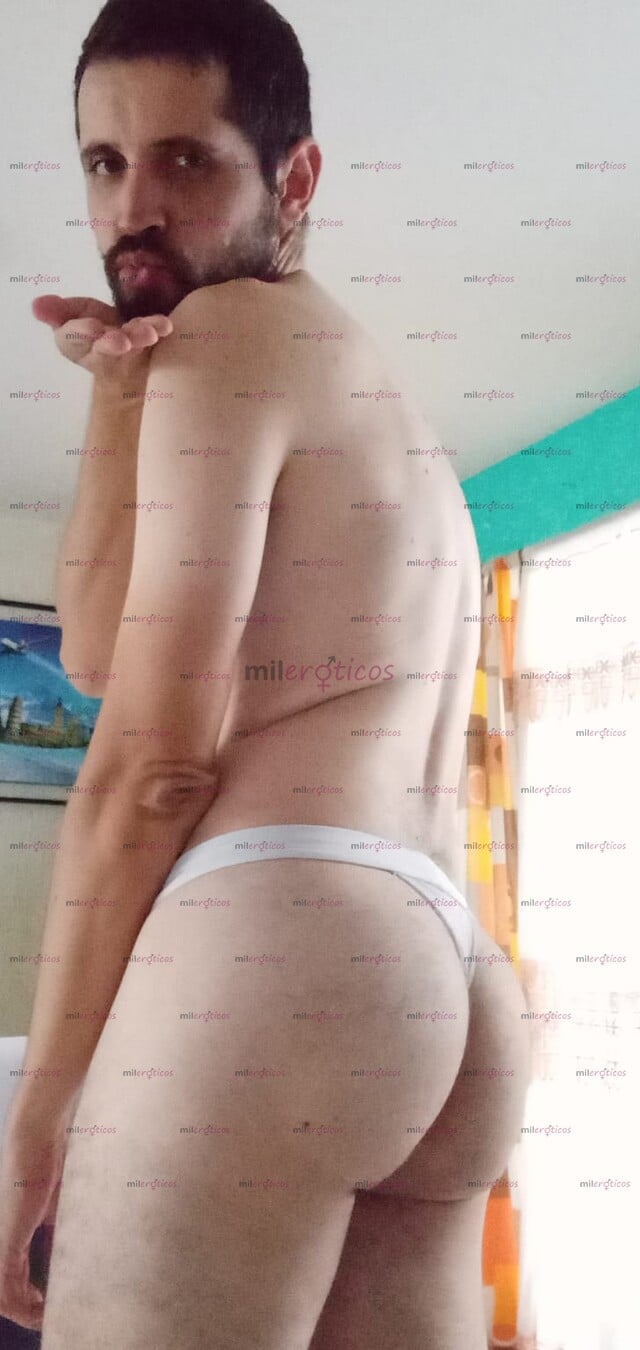 FOTOS DE NALGONA ARDIENTE CALIENTE, DISPONIBLE PARA TI Y PARA TODOS LOS MACHOS MACHINES