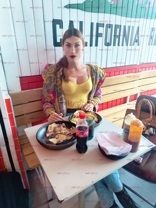 FOTOS DE DISPONIBLE YA EN SOSIEGO, SEXO COMPLACIENTE 60R Y 100H, OPERADA, SEXY 3208205728