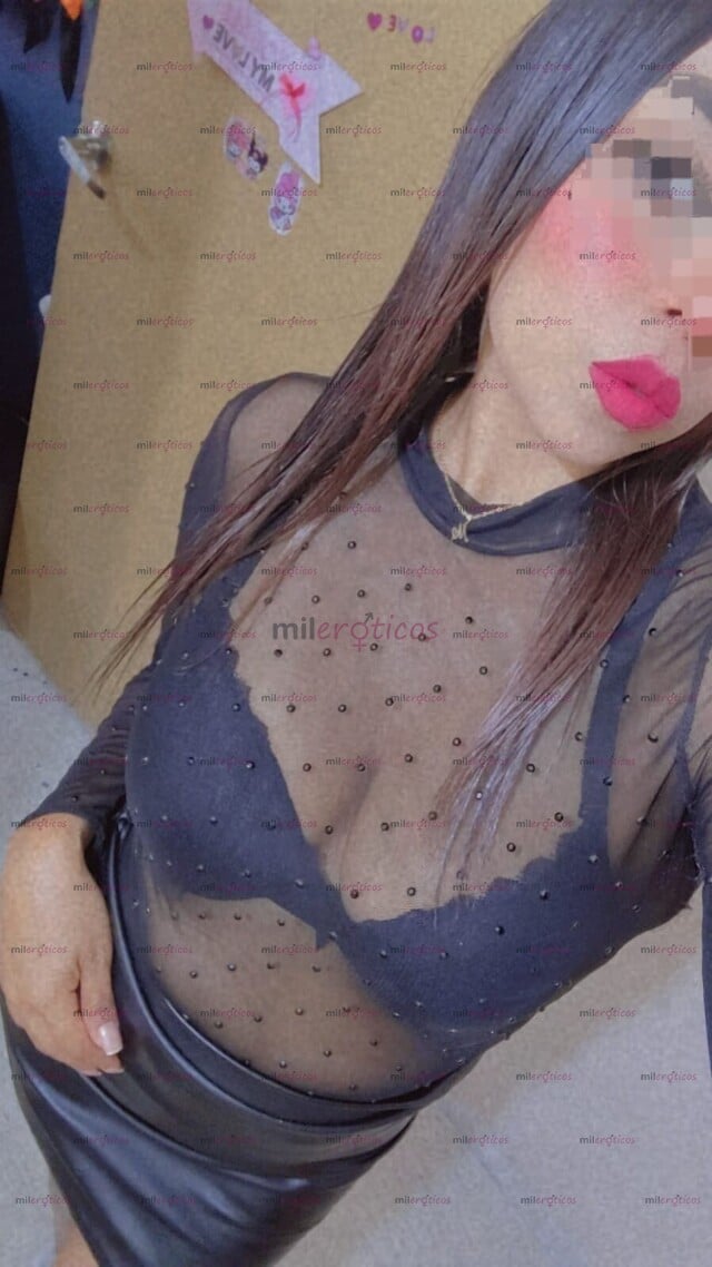 FOTOS DE UNA DIOSA EN LA CAMA , PLACER ABSOLUTO, JOVEN Y APRETADITA.