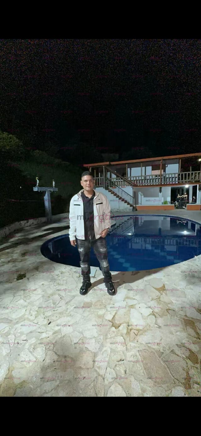 FOTOS DE 20 AÑOS, JOVEN ATRACTIVO, DISCRETO Y CON CLASE EN MEDELLÍN