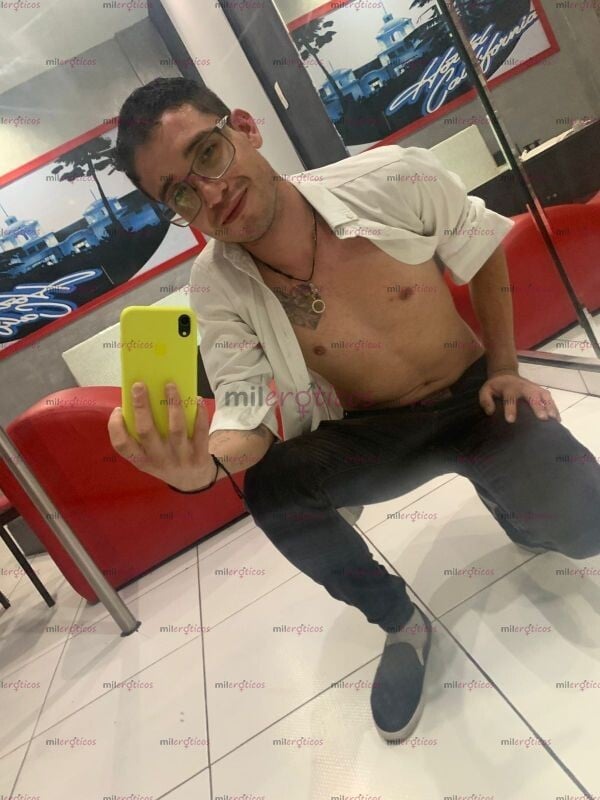 FOTOS DE ESTOY DISPONIBLE PARA TENER UN SEXO RICO Y PLACENTERO JUNTOS