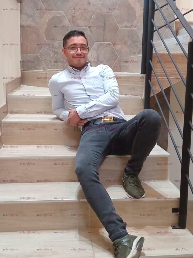 FOTOS DE ESTOY DISPONIBLE PARA TENER UN SEXO RICO Y PLACENTERO JUNTOS