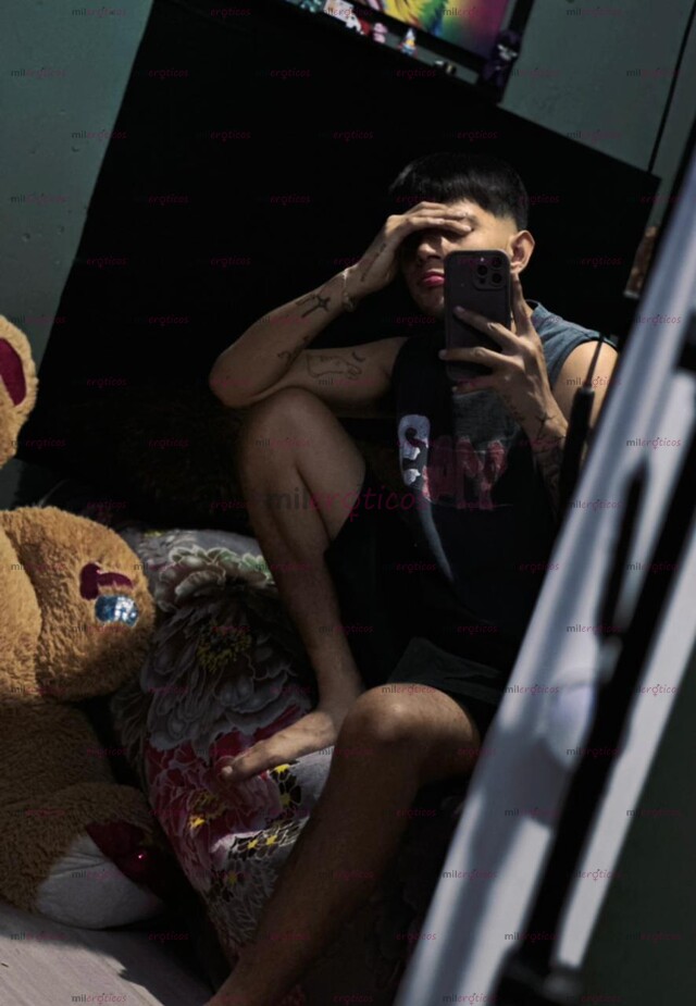 FOTOS DE CHACAL ACTIVO MORBOSO CON BUENA VERGA DISPONIBLE EN LEON O DISPONIBLE VIDEOLLA