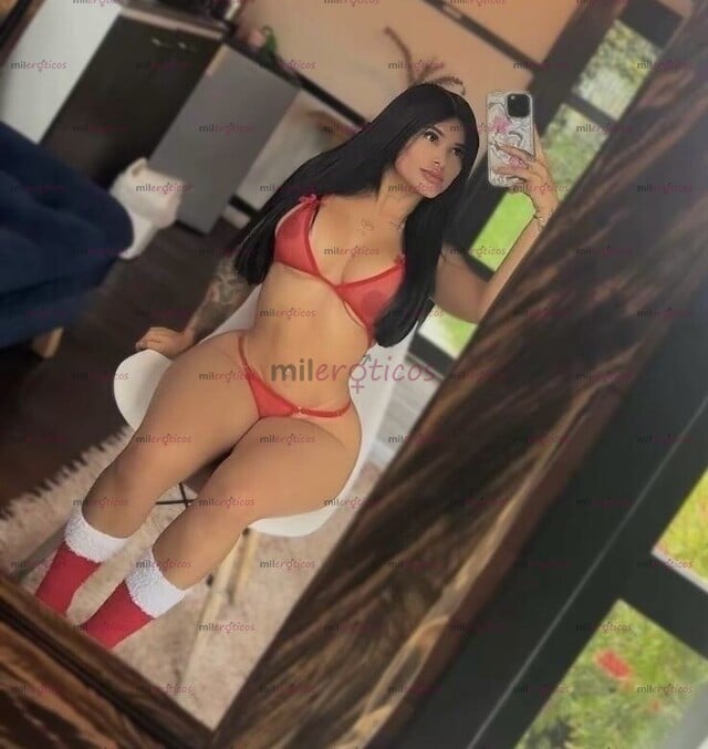 FOTOS DE ALANA VOLUPTUOSA Y APRETADITA SERE TU MEJOR EXPERIENCIA SEXUAL VISITAME