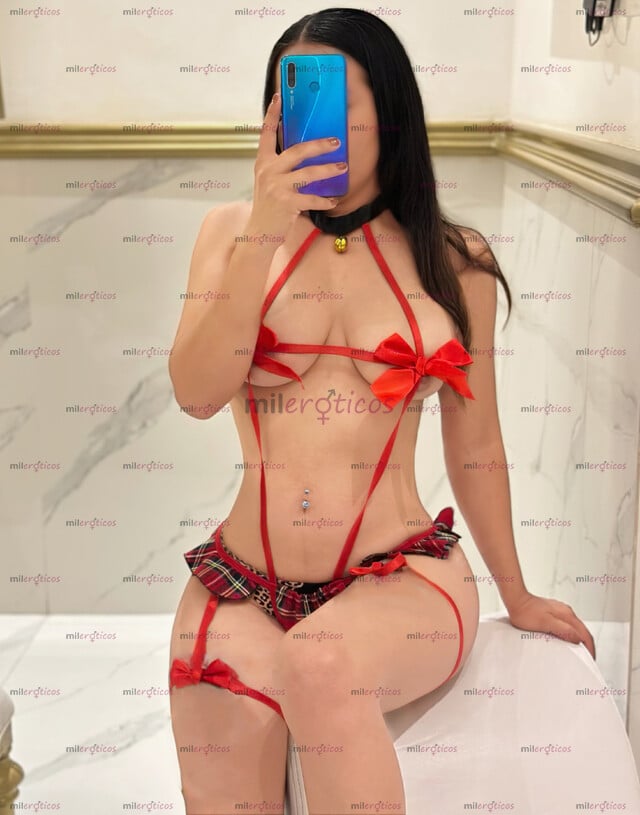 FOTOS DE LISTA PARA ATENDERTE Y SACARTE TODA LA LECHITA MI AMOR