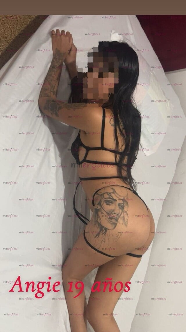 FOTOS DE ANGIE FLACA CALIENTE Y MUY APASIONADA CON UNA DULZURA ARROLLADORA ESCRÍBEME