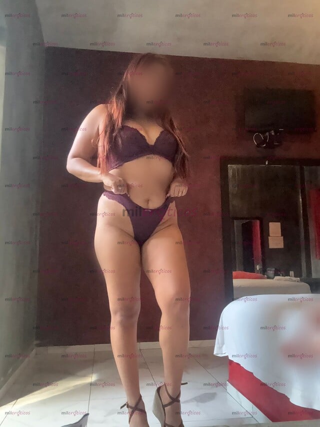 FOTOS DE RICO CULO Y RICA VAGINA PARA QUE LA DISFRUTES CUANDO QUIERAS PAPI ESTOY DISPONIB