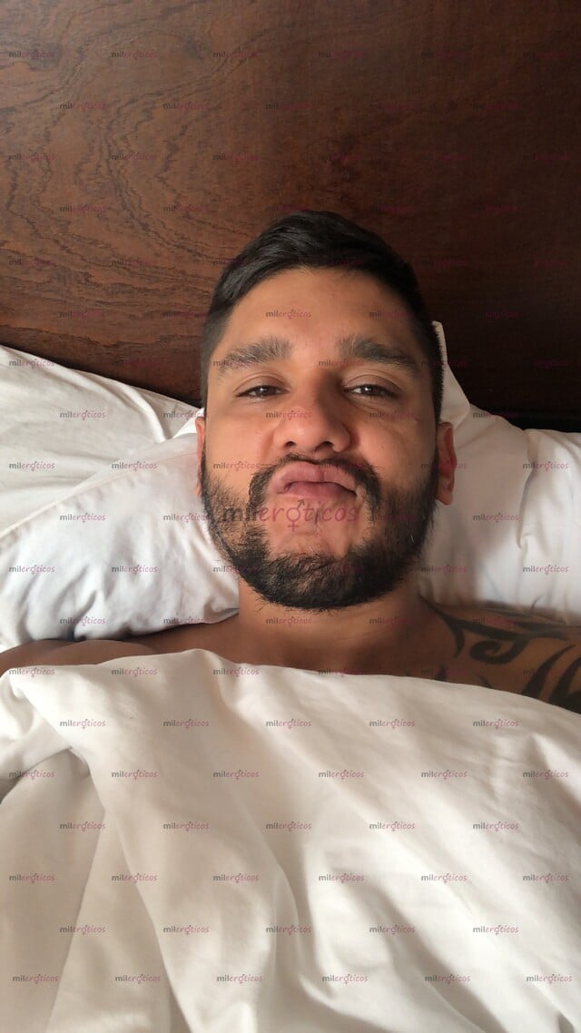 FOTOS DE ANTWAN VENEZOLANO CON LUGAR ACTIVO DISPONIBLE 20 CMPARA CULITOS CALIENTES