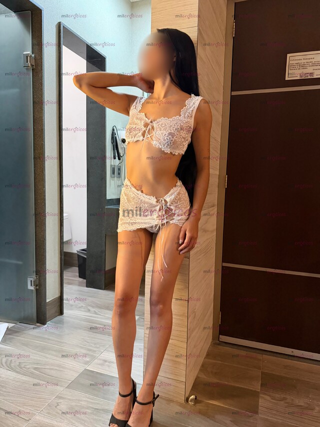 FOTOS DE SOY SHEILA , SOY TU FANTASÍA CONVERTIDA EN UNA LINDA CHICA JOVEN PETTIT , NUEVA