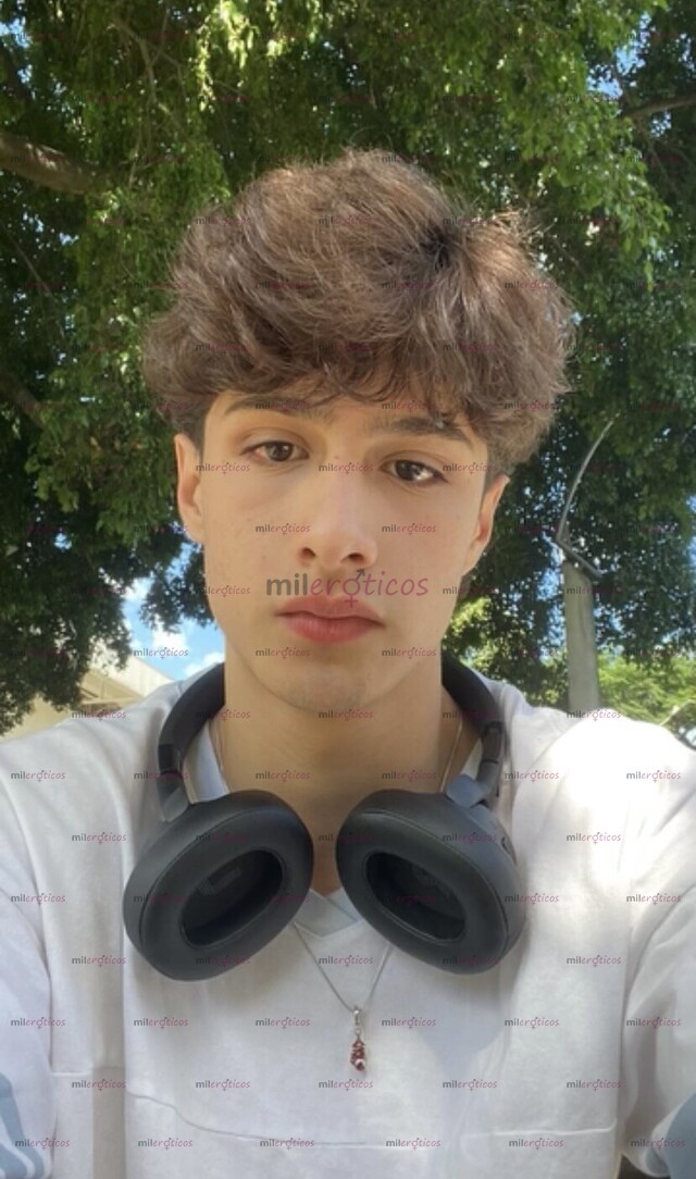 FOTOS DE JOVEN PASIVO, ATENTO Y DISCRETO BUENA PRESENCIA, TRATO REAL Y MOMENTOS ÚNICOS