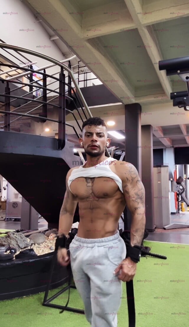 FOTOS DE HOLA LLEGO TU MACHO LECHERO POR POCOS DÍAS EN LA CIUDAD FIESTERO CON DEPA PRIVAD