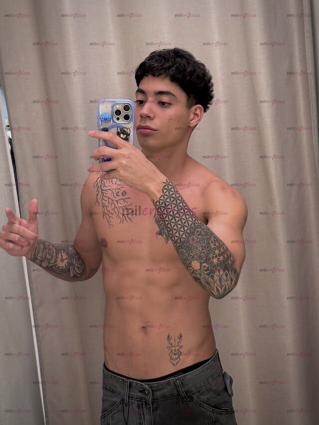 FOTOS DE HOLA, SOY DILAN POLLO VERGON 22CM, ARRECHO Y COMPLACIENTE