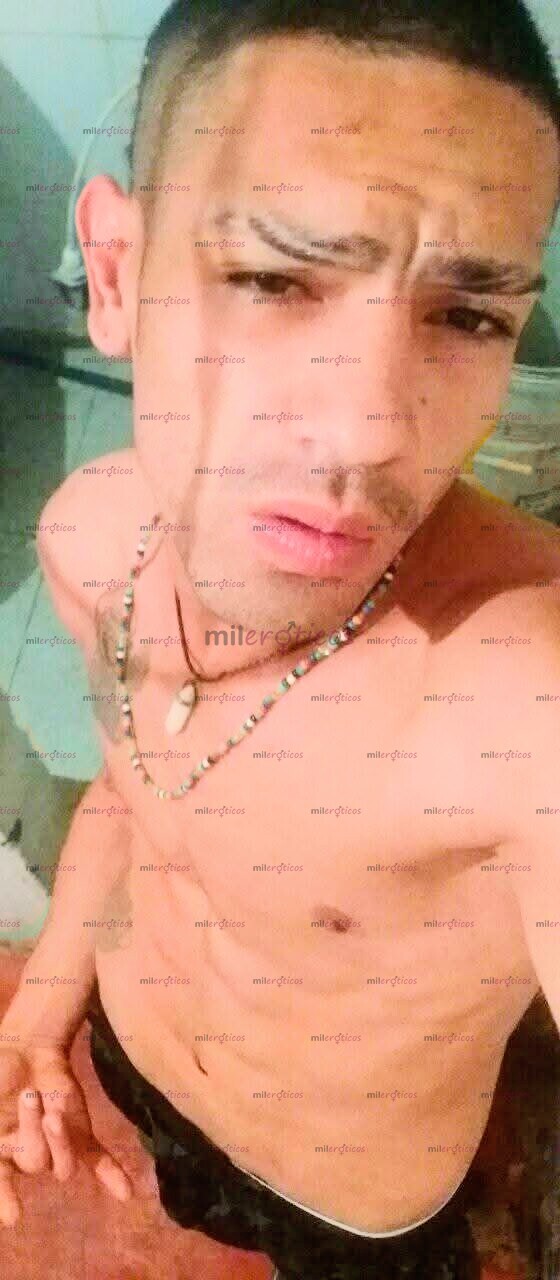FOTOS DE SOY ACTIVO ARRECHO CALIENTE VERGON 20CM ARDIENTE