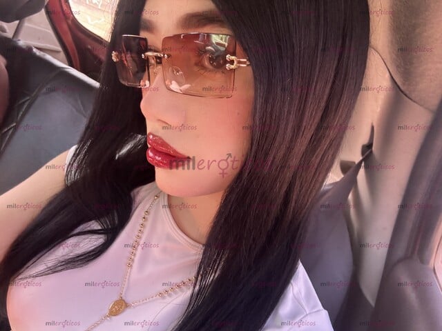 FOTOS DE LA MÁS FEMENINA DEL PORTAL Y LA MÁS HOT Y LINDA