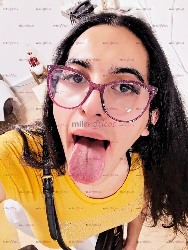 FOTOS DE VANESSITA NIÑA TRANS SUPER CALIENTE Y FEMENINA ESCRÍBEME:55 11 89 64 84