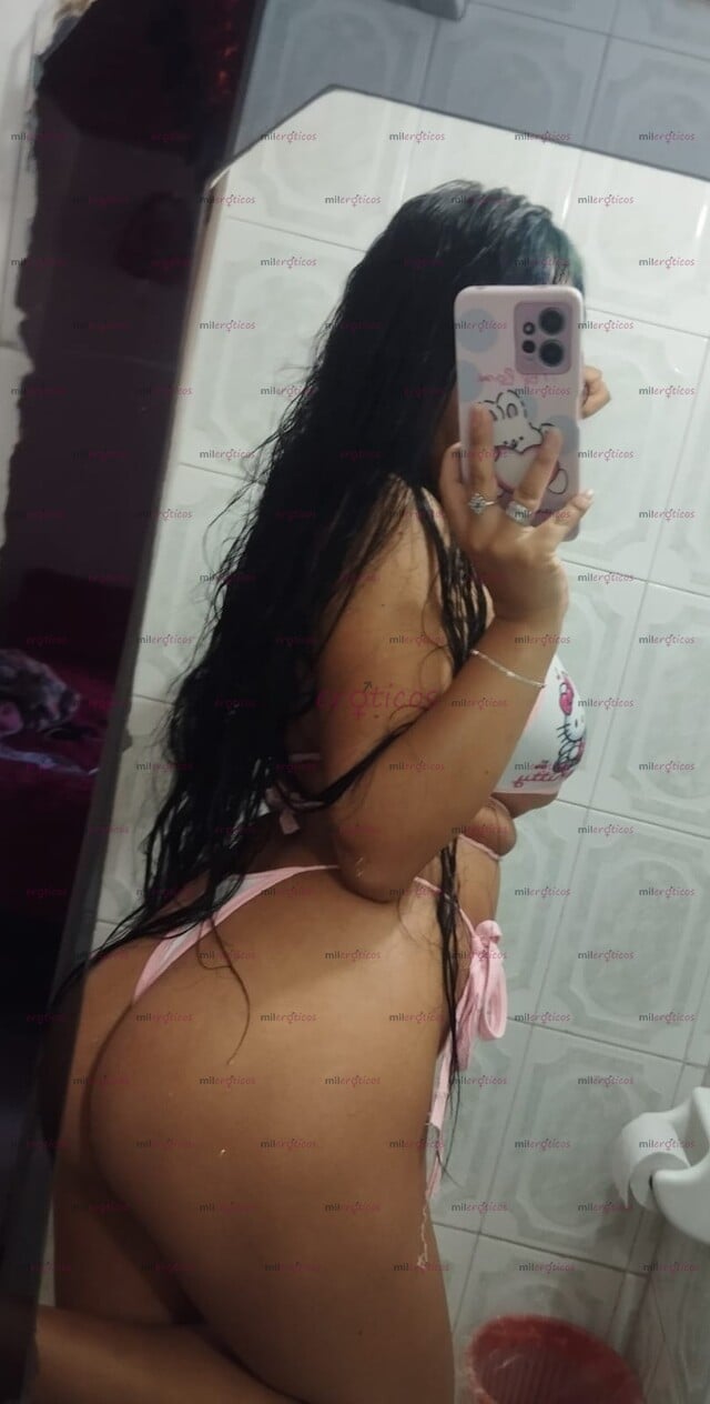 FOTOS DE FLACA NATURAL APRETADITA,CON VERDADERO TRATO DE NOVIOS, BESOS RICOS.