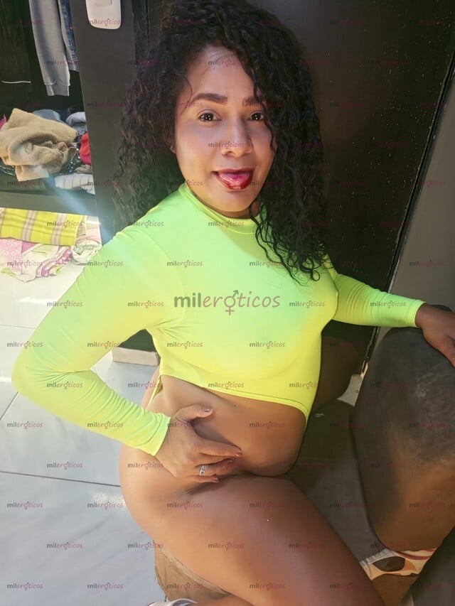 FOTOS DE SOY UNA CHICA Q ANDA DE PASO Y QUIERE ASER MUCHO SEXO QUIERO PASARLA RICO AGO TO
