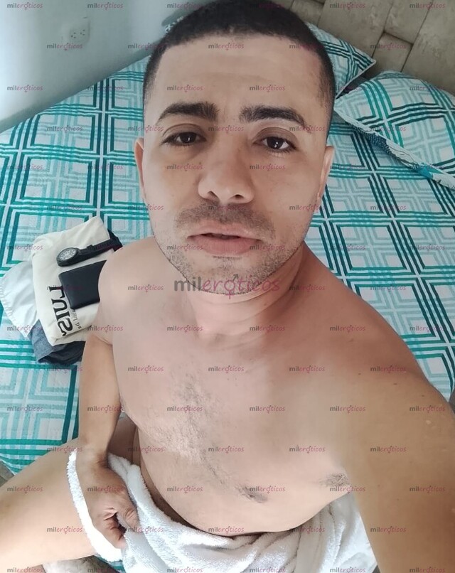 FOTOS DE HOLA MIS AMORES SOY ANDRÉS Y ESTOY AQUÍ EN TU CIUDAD LLÁMAME CULO APRETADITO