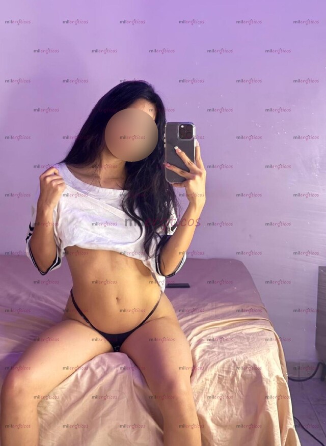 FOTOS DE MELANY, SENSUAL Y ARDIENTE, TIERNA Y CON UN CUERPO DE LOCURA