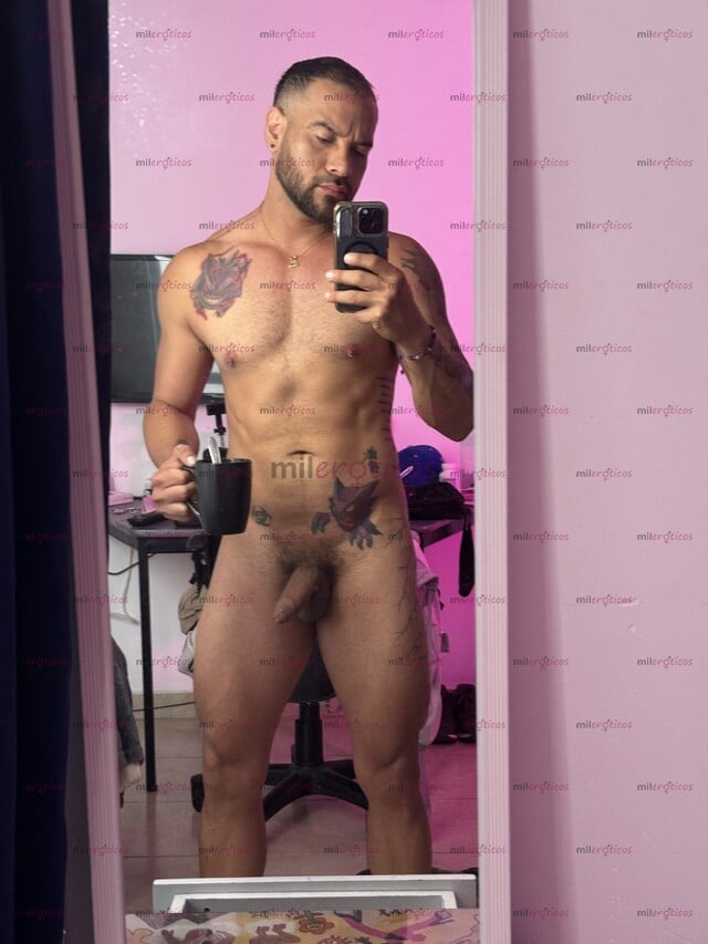 FOTOS DE COLOMBIANO ACTIVO, CHICO COMPLACIENTE, CON LUGAR PARA ENCUENTRO