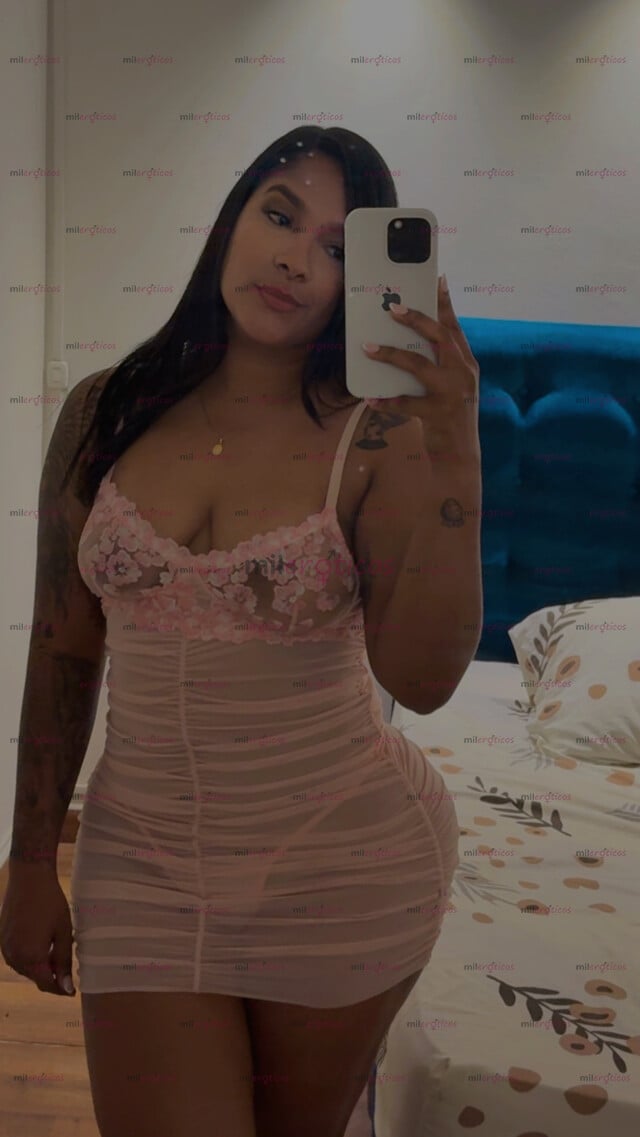 FOTOS DE EMMA MORENA VIP SEXY CON GRAN TRASERO FOGOSA