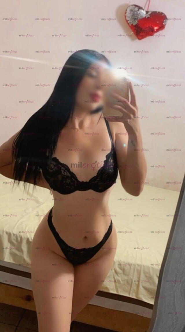 FOTOS DE HOLA AMOR SOY ROXXY . PELINEGRA COMPLACIENTE !!!! ..