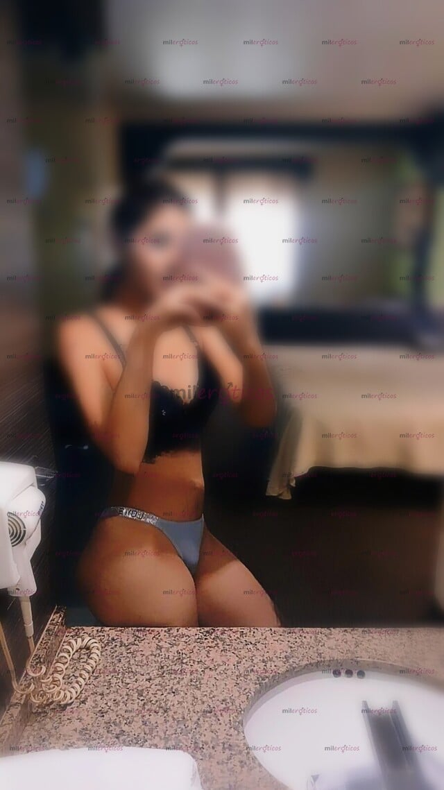 FOTOS DE ANGIE INDEPENDIENTE CARIÑOSA Y RICO TRASEROTE !!!ANGIE RECIBO TARJETA