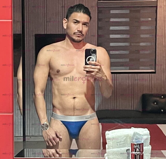 FOTOS DE VATO ACTIVO MASCULINO GUAPO Y CON BUENA VERGA PARA HACERTE DISFRUTAR AL MAXIMO