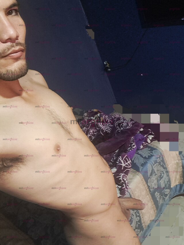 FOTOS DE UNIVERSITARIO VERGON I MUI CALIENTE LLENO DE LECHE