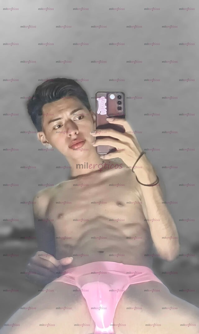 FOTOS DE SOY EDDY CHICO DELGADO SUPER HOT Y DISPUESTO HACERTE PARA UN RATO RICO
