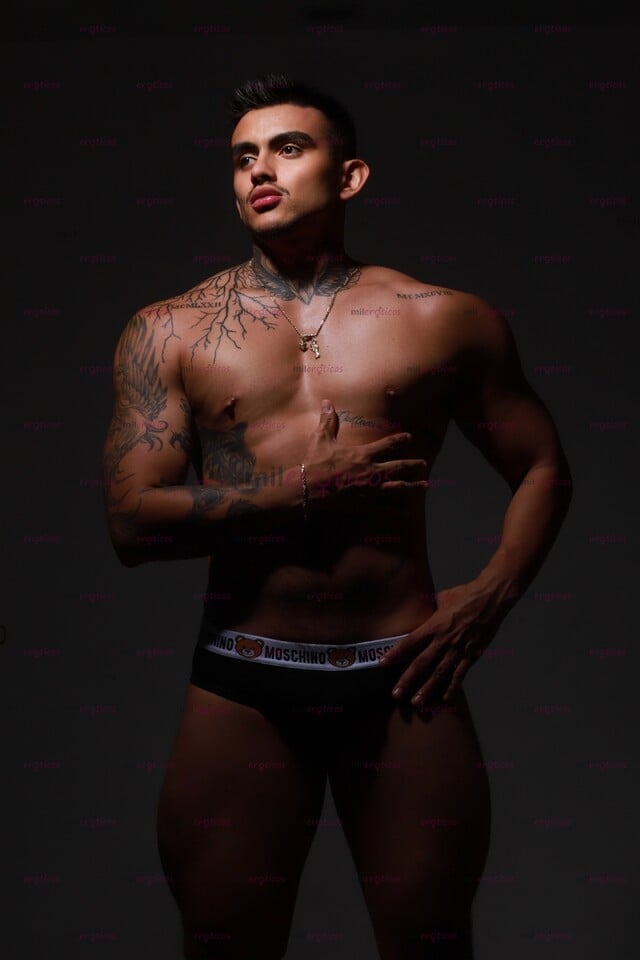 FOTOS DE MACHO SEXY GUAPO XXL ROMPE CULOS PRUÉBAME